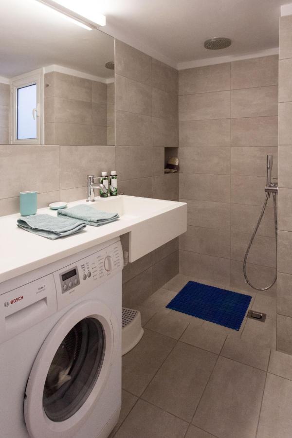 2 Bdrm Apt For Up To 6 Guests Next To Acropolis Museum Athènes Extérieur photo