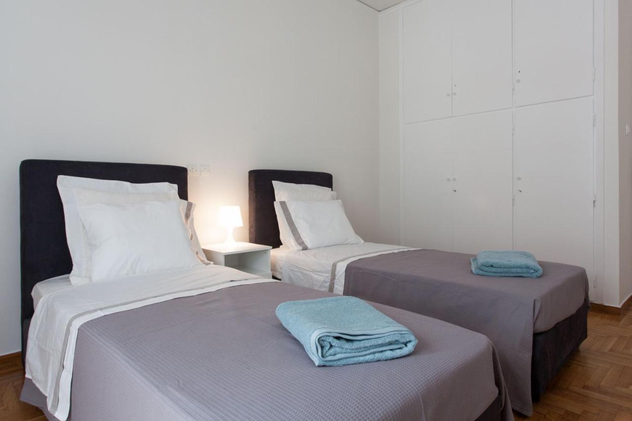 2 Bdrm Apt For Up To 6 Guests Next To Acropolis Museum Athènes Extérieur photo